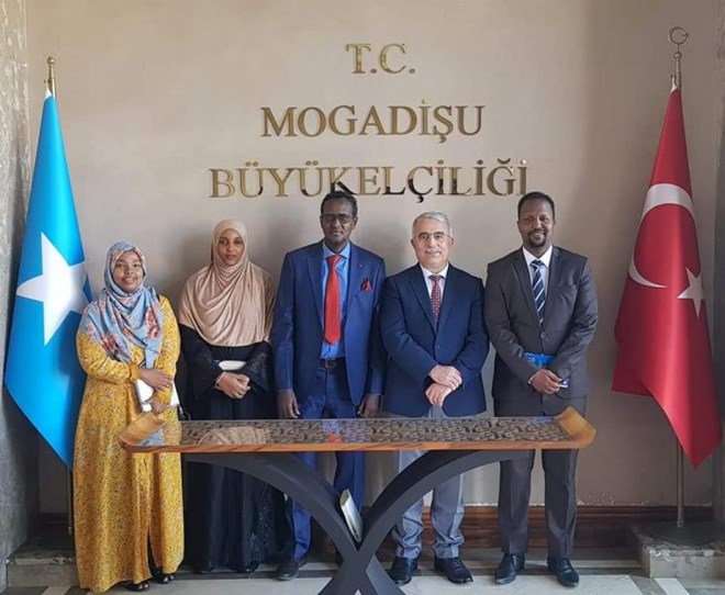 اتحاد مرشحي الرئاسة يتهم تركيا بالتناقض ويدعوها إلى الحياد في قضية الانتخابات الصومالية