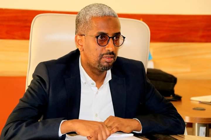 Agaasimaha Guud ee Wasaaradda Ganacsiga oo guddoomiyey shirka toddobaadlaha ee Wasaaradda “SAWIRRO”…