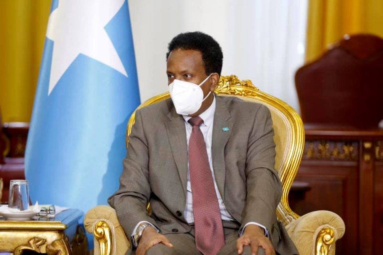 Madaxweyne Farmaajo oo guddoomiyey kulan hordhac u ah Shirka Wadatashiga Qaran ee…