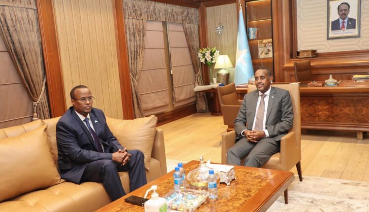 رئيس الوزراء الصومالي ورئيس ولاية هرشبيلي يصلان إلي دوسمريب