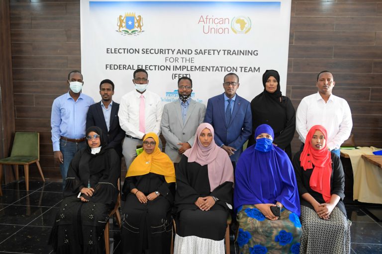 Somalia’s electoral management bodies trained on election safety and security