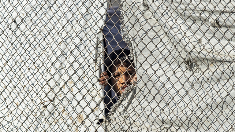 Muwaadiniinta 57- dal oo loogu baaqay in ay ka baxaan xeryaha Qaxootiga Suuriya