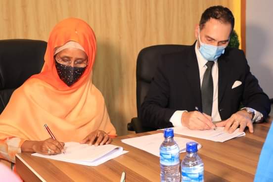 Wasaaradda caafimaadka Soomaaliya oo heshiis lagu taageerayo Isbitaalada la saxiixatay Talyaaniga…