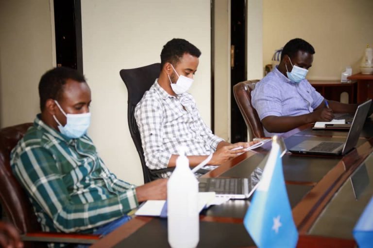 Wasaaradda Caafimaadka Galmudug oo ka hadashay dardar gelinta howlaha la tacaalidda COVID-19…