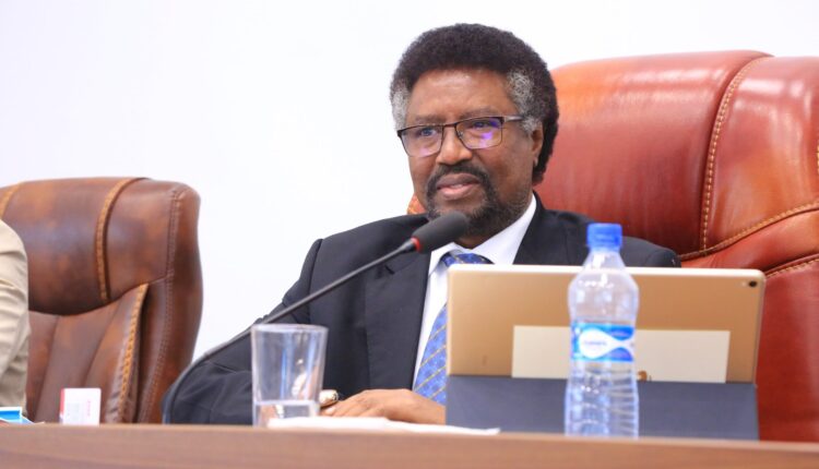 مرسل يؤكد أن اجتماع اليوم خاص بمجلس الشعب وينفي السعي إلى التمديد