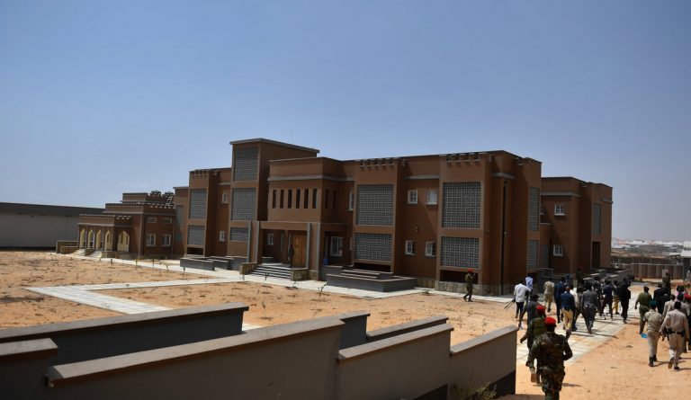 DF oo xoojineysa nidaamka caddaaladda iyo dhaqan celinta Maxaabiista