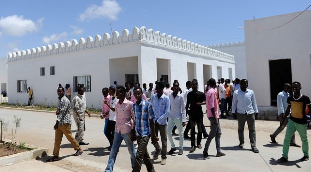 المؤسسات التعليمية تنفيذ توجيهات الحكومة بتعليق الدراسة لمدة الأسبوع