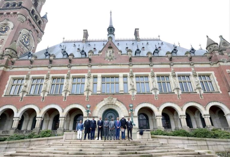 Ergada Soomaaliya ku mataleysa Dacwadda Badda oo la kulmay Kaaliyaha sare ee Maxkamadda Aduunka