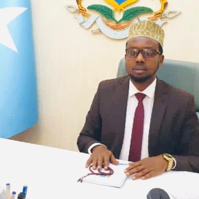 وزير الأوقاف يجتمع مع ممثلي المنظمات الخيرية في البلاد