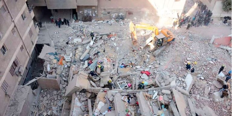 Death toll from Egypt building collapse climbs to 25