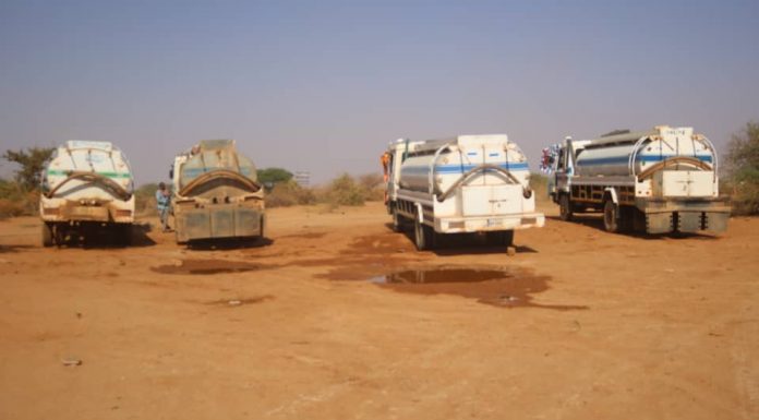 Guddiga gurmadka abaaraha ee Baladxaawo oo bilaabay howlo biyo dhaamin ah