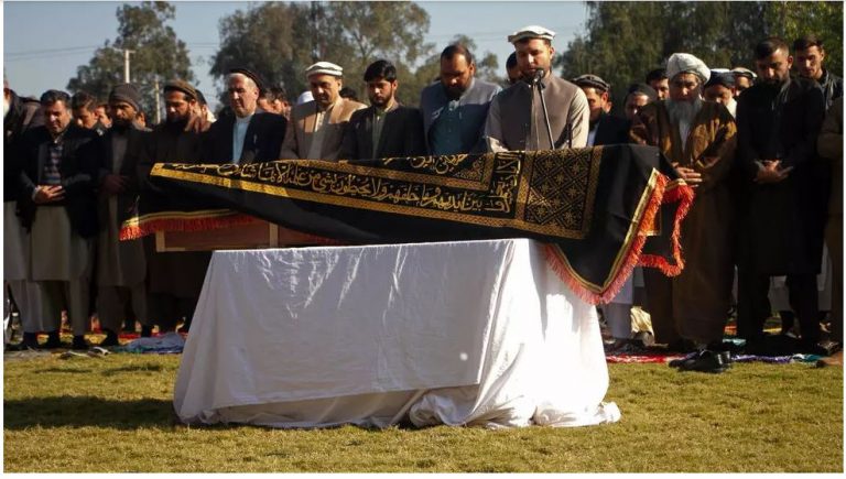 Dilalka Saxaafiyiinta oo ku soo badanaya Afghanistaan