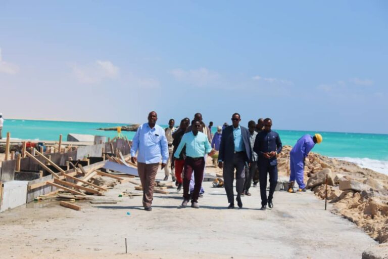 Wasaaradda Dekahada Galmudug oo dekad Kalluumeysi sameyneysa “SAWIRRO”