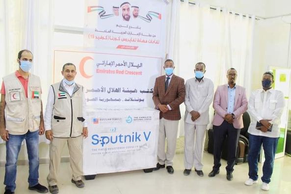 دولة الإمارات العربية المتحدة تتبرع بلقاحات كوفيد – 19 على ولاية بونتلاند الصومالية