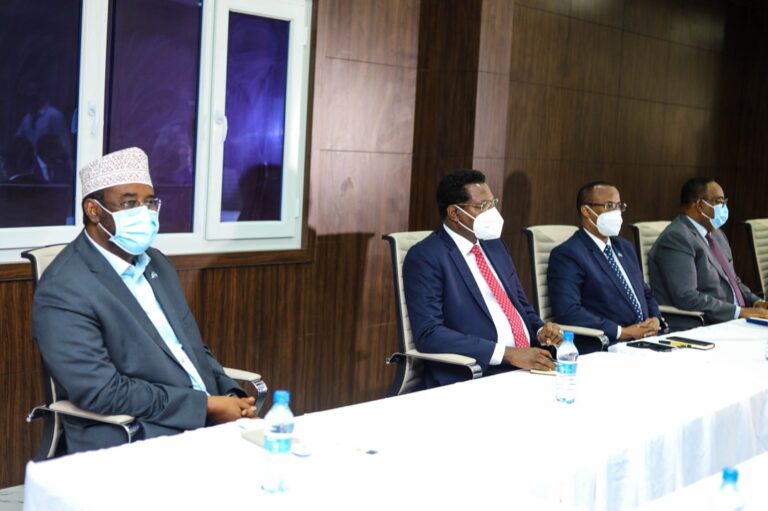 تأجيل اجتماع اليوم بين القيادة الفيدرالية ورؤساء الولايات في مقديشو