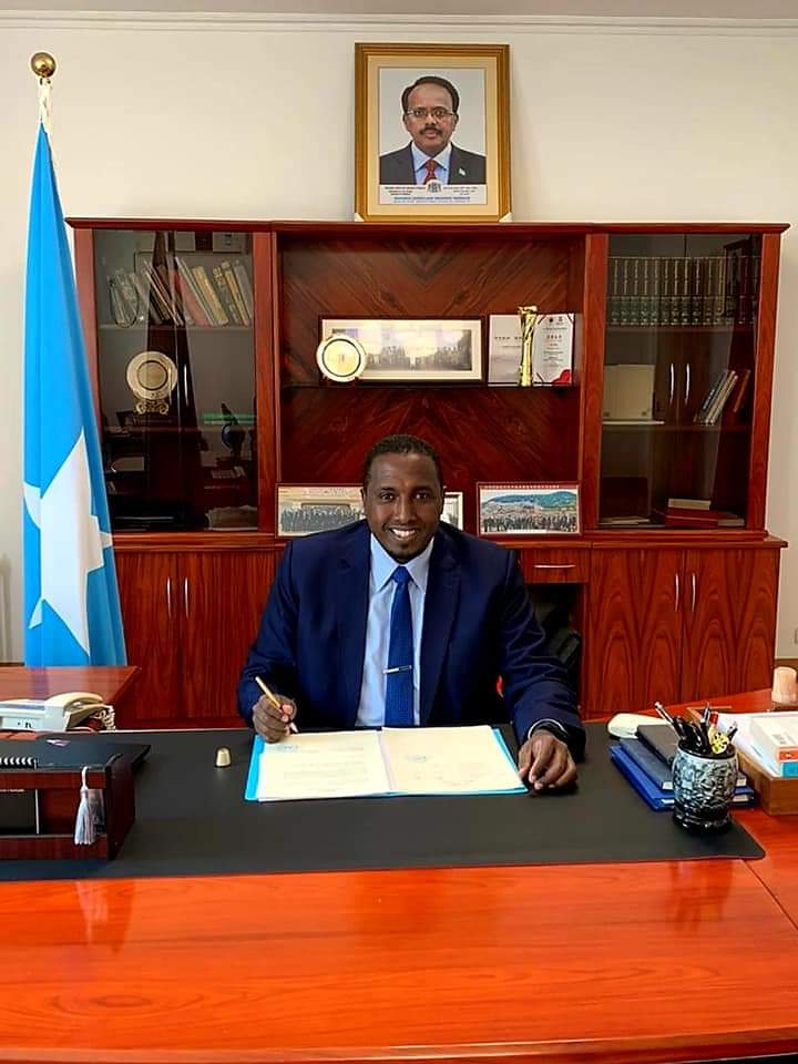 Somali Ambassador to China signs agreement to Deliver Covid-19 Vaccine to Somalia
