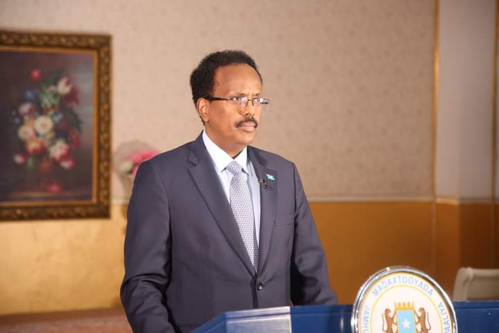 قادة البلاد يهنئون الشعب الصومالي والأمة الإسلامية بمناسبة حلول رمضان المبارك