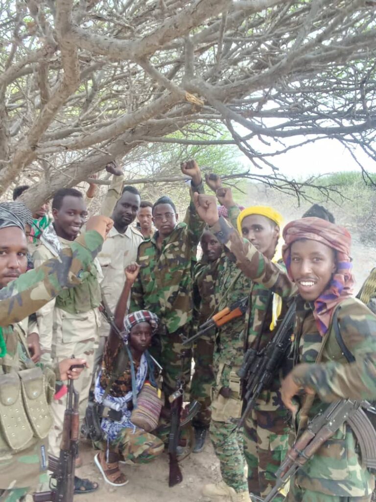 الجيش الوطني يجتاح معاقل مليشيات الشباب في جنوب مدينة طوسمريب