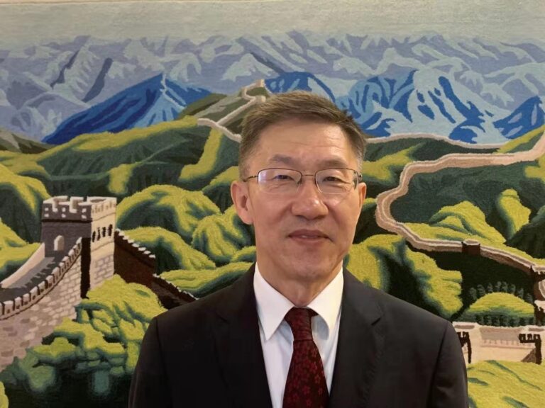 Chinese Ambassador: The CPC values the importance of developing a global perspective for itself