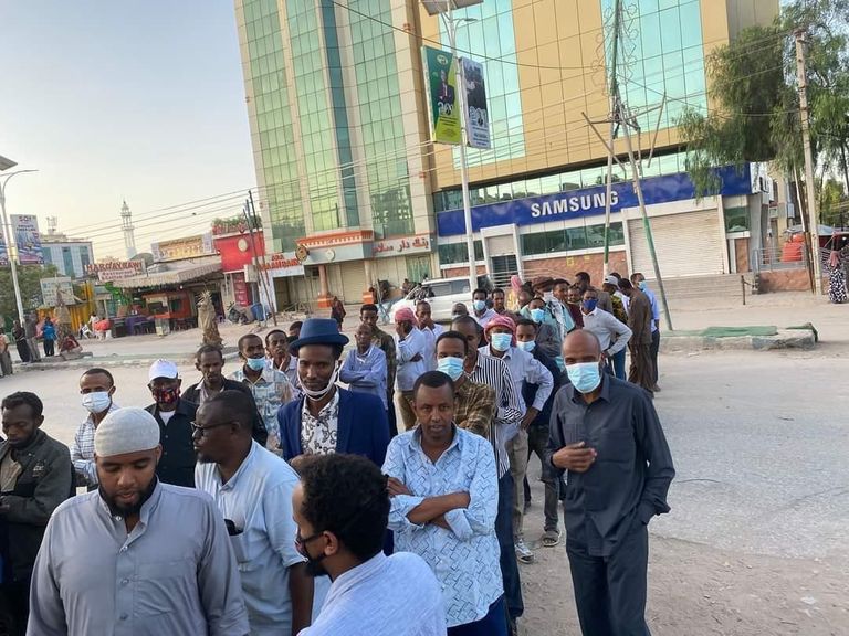 بدء عملية التصويت للانتخابات البرلمانية والمحلية في أرض الصومال