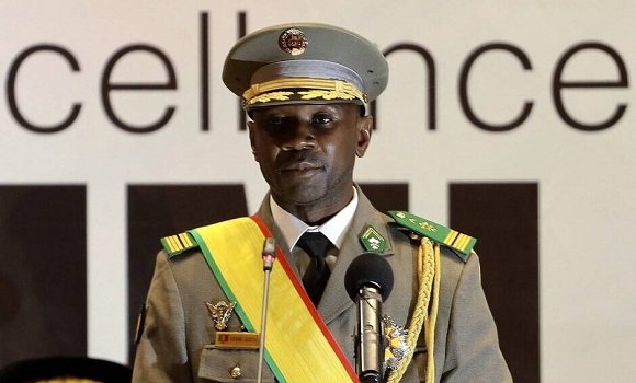 العقيد أصيمي غويتا يتسلم رسميا مهامه رئيسا انتقاليا في مالي