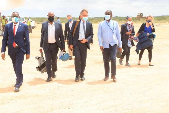 Swedish Ambassador visits Beledweyne town