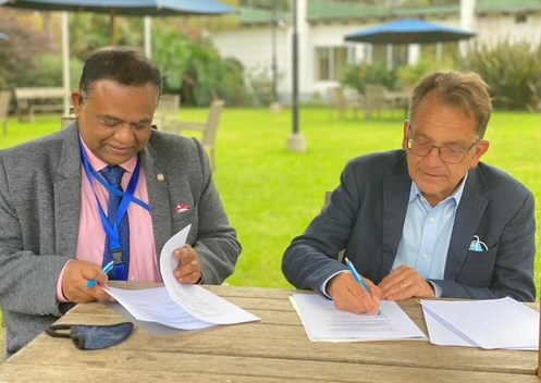 WHO and Sweden sign agreement to further strengthen the capacity of the National Institute of Health…