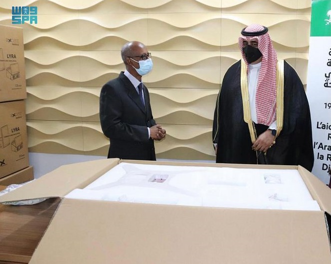 مركز الملك سلمان للإغاثة يسلم مساعدات طبية لجيبوتي لمكافحة فيروس كورونا