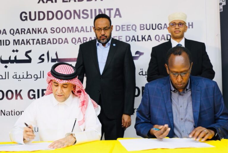 Qatar National Library donates more than 4,000 books to the Somali National Library