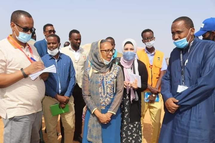 وفد من الأمم المتحدة يتفقد الأوضاع الإنسانية في مدينة حُدر