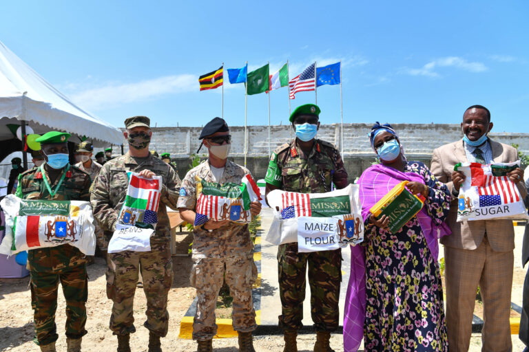 Italy, US armies give food assistance to communities in AMISOM liberated areas