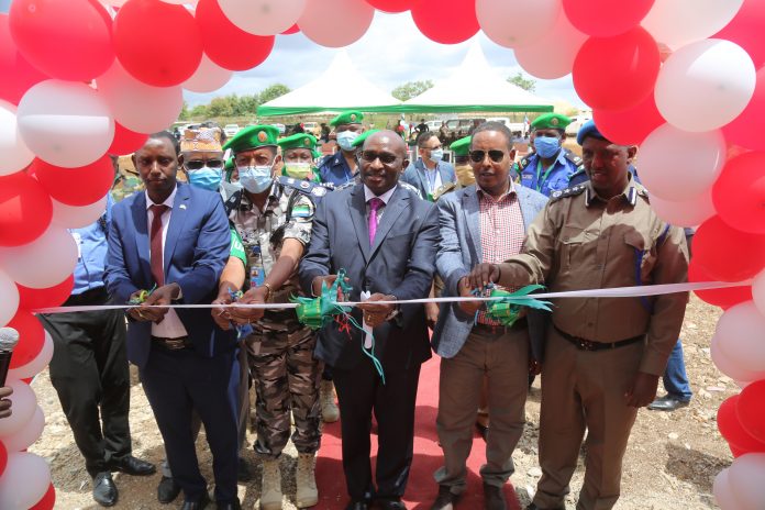 AMISOM hands over new police station at Baidoa Airport
