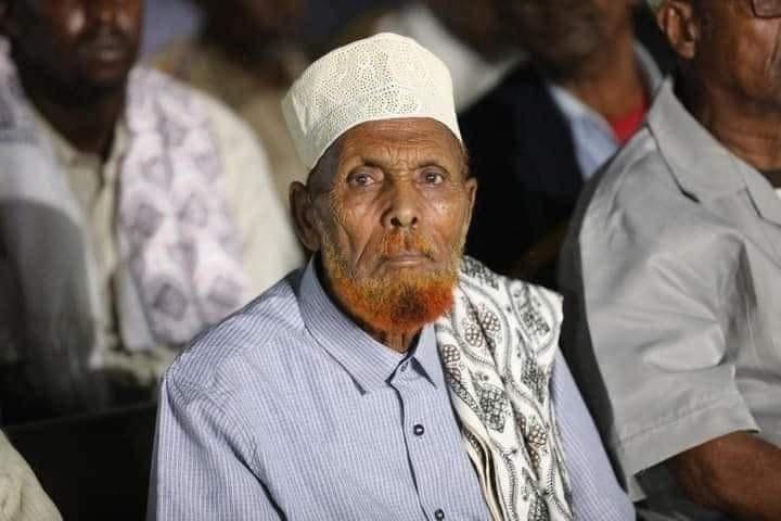 رئيس الجمهورية يعزي في وفاة أوغاس أحمد باري