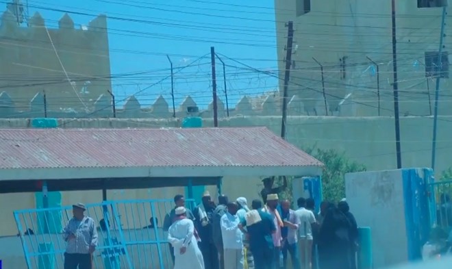 أرض الصومال تطلق سراح محتجزين لفترة طويلة أدينوا بالإرهاب
