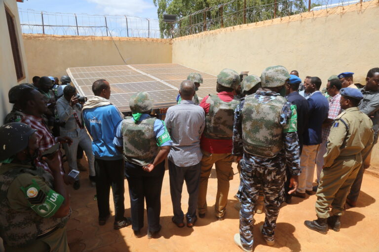 AMISOM connects Bakiin Police Station to solar power to ensure uninterrupted policing