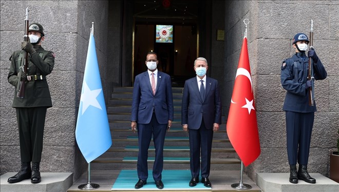 Turkish, Somali defense ministers discuss bilateral, regional issues