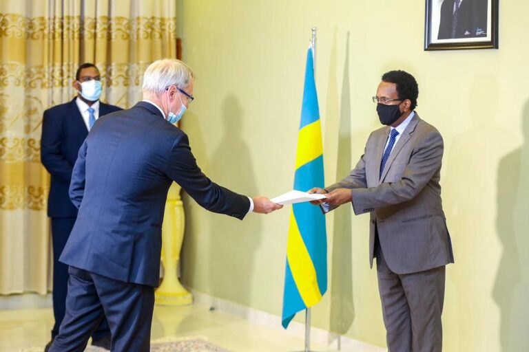 Qatar Charity signs MoU with health department in Somalia’s Banadir
