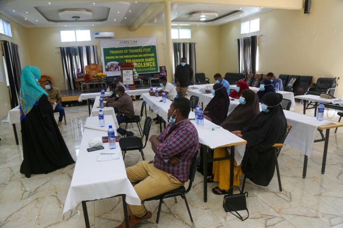 Jubaland State officials receive training on protection of civilians