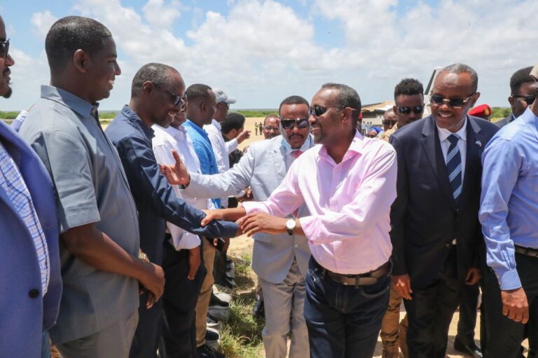 Somali Prime Minister visits Barawe town ahead parliament election