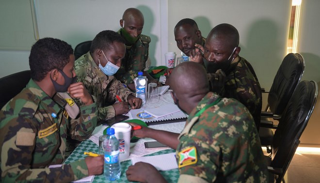 AMISOM and SNA officers conclude Counter-Improvised Explosive Device threat mitigation training