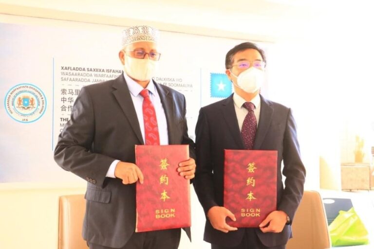 Ministry of information inked MoU with the Chinese ambassay in Somalia