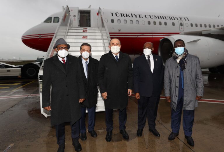 Foreign minister of Somalia continues his journey to attend OIC meeting