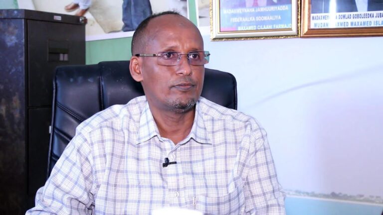 Kismayo port administrator denies allegations on ship carrying charcoal