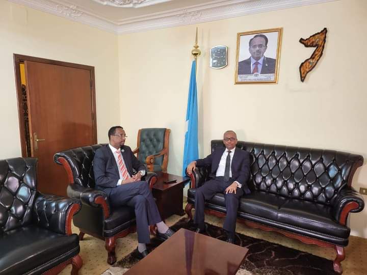 Minister of Labour and Social Affairs of Somalia visited Somali Embassy in Riyadh