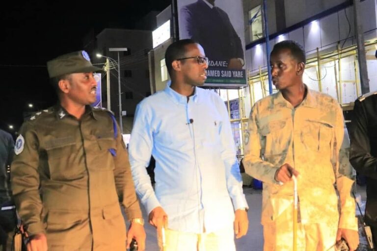 Galkayo Mayor and security agencies carryout joint operations