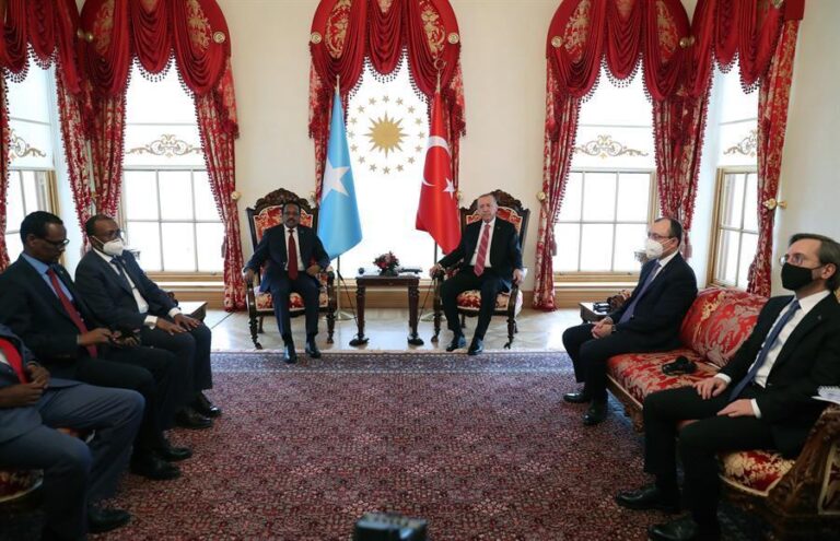 The President of the Federal Republic of Somalia participates in a dinner banquet of the…