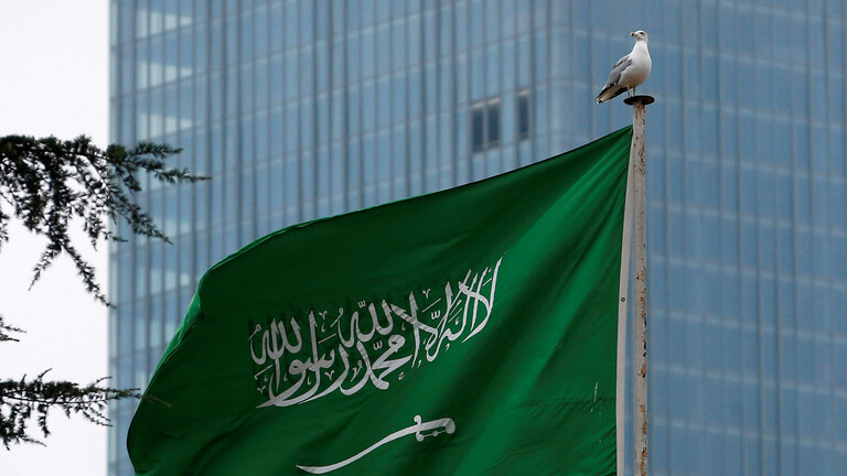 التحالف العربي يعلن تدمير طائرة مسيرة مفخخة حاولت استهداف مطار أبها الدولي