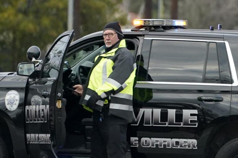 Hostages freed after stand-off at Texas synagogue