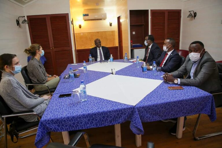 Southwest President met with British Ambassador and Chard d’Affaires in Mogadishu