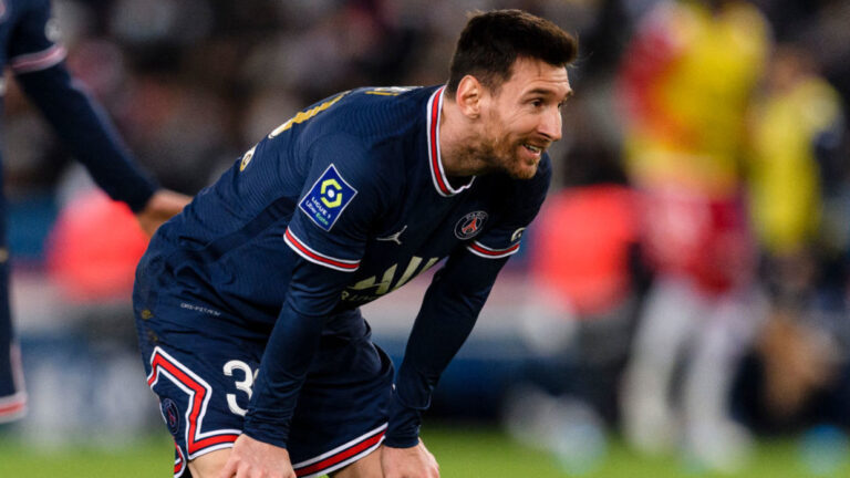 Leo Messi tests positive for Covid19